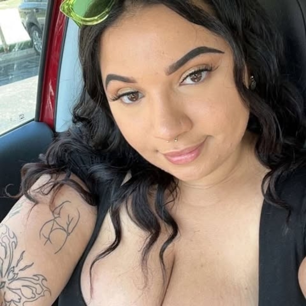 Meet your Posher, Kiera